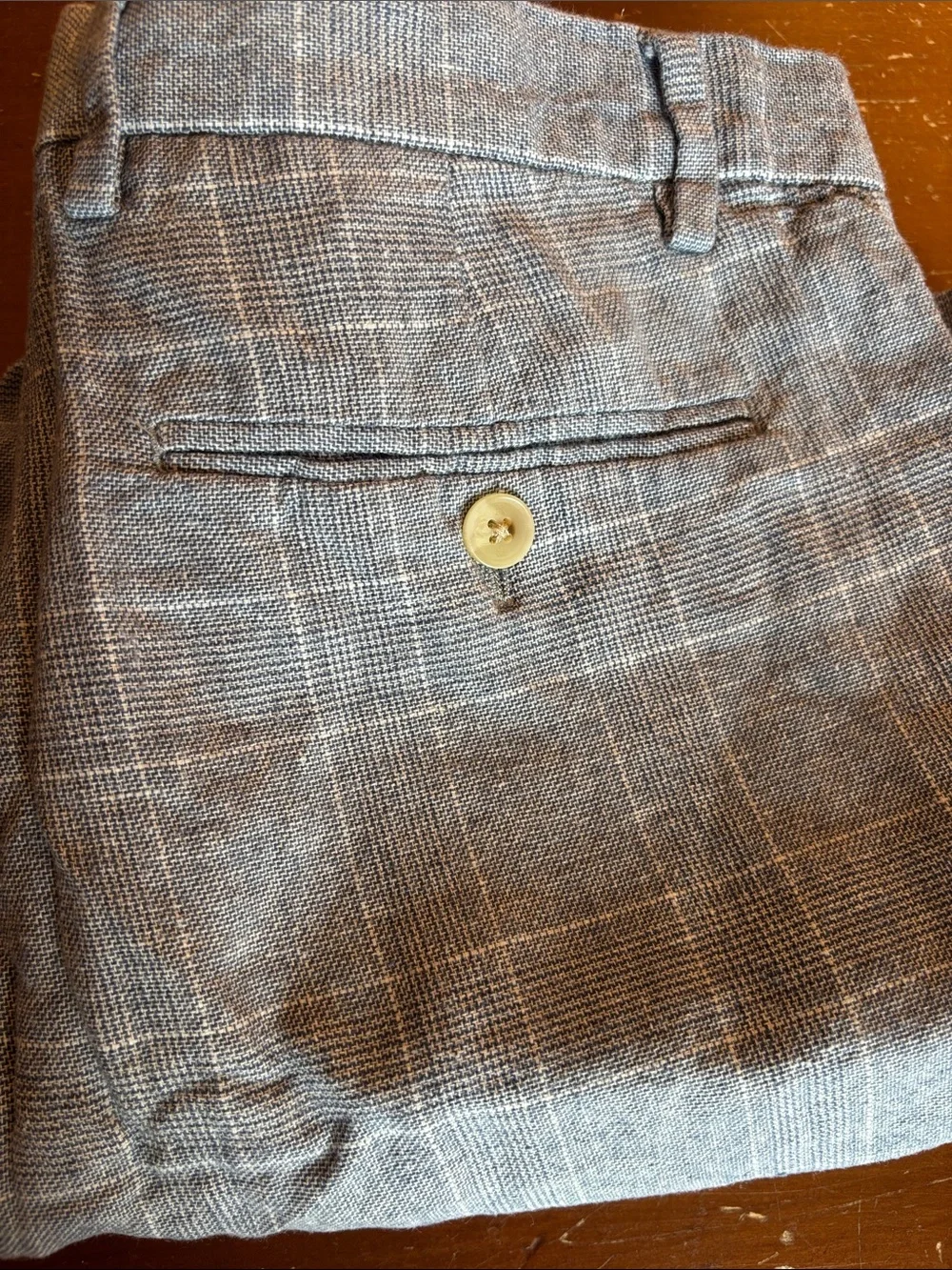 Banana Republic linen-blend trousers in light gray plaid. Subtle